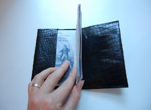 DIY leather passport holder/cover tutorial