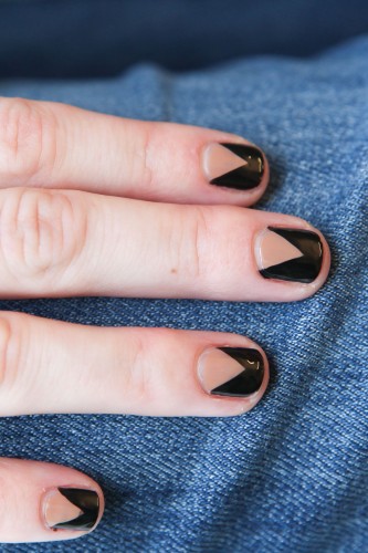 DIY chevron nail manicure