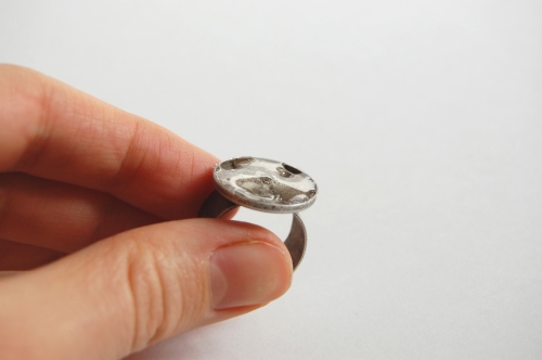 Pamela Love-inspired crystal ring DIY tutorial